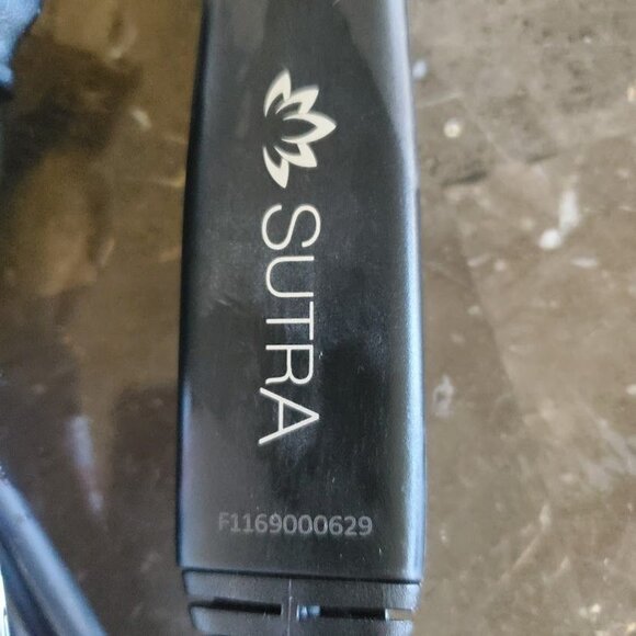 SUTRA Ionic Heat Brush ( Black ) - Silicone Tips, Ion Technology - Picture 2 of 4